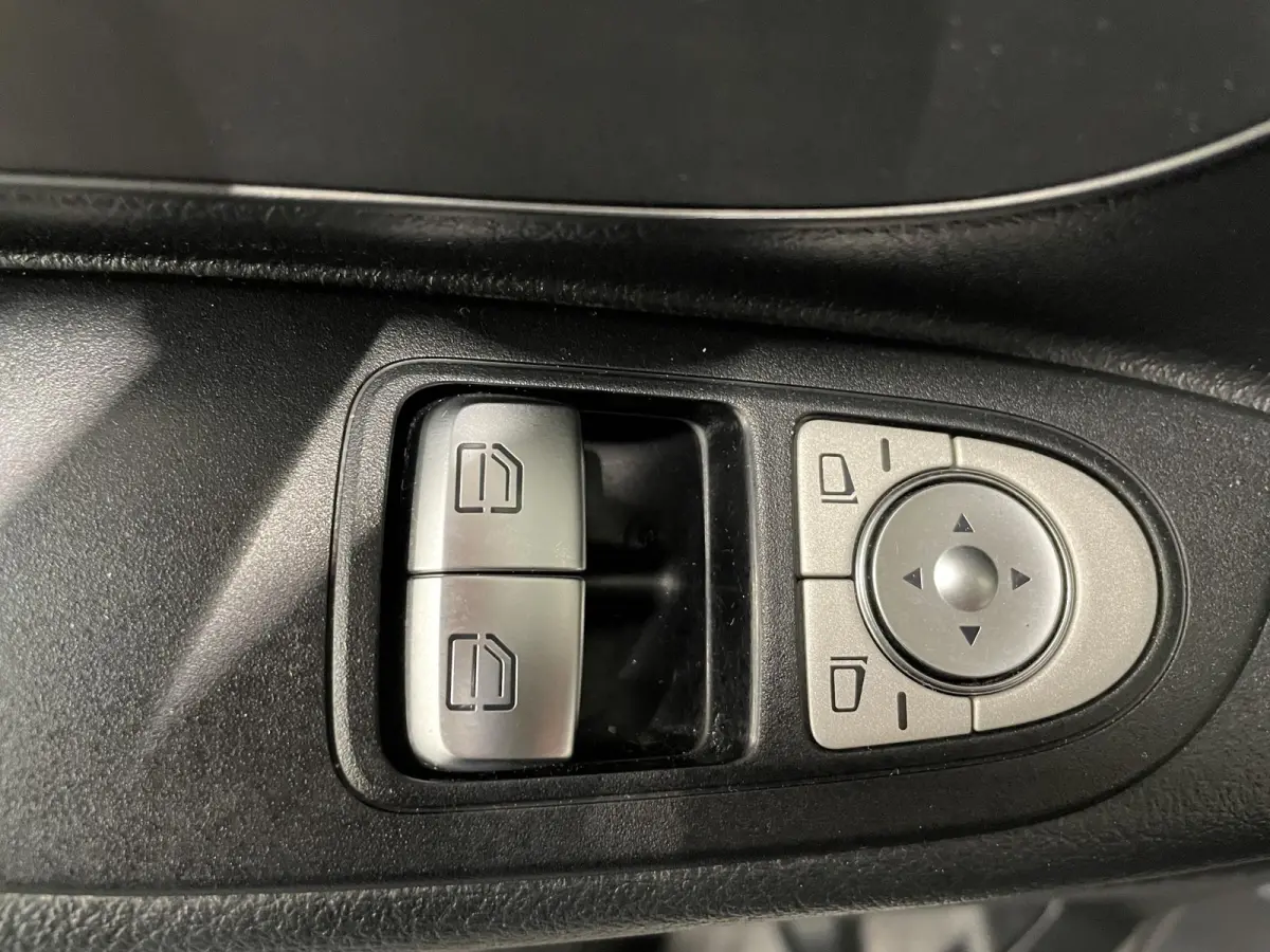 114 CDI Lang Automaat Airco Cruise control Camera Apple Carplay/ Android Auto