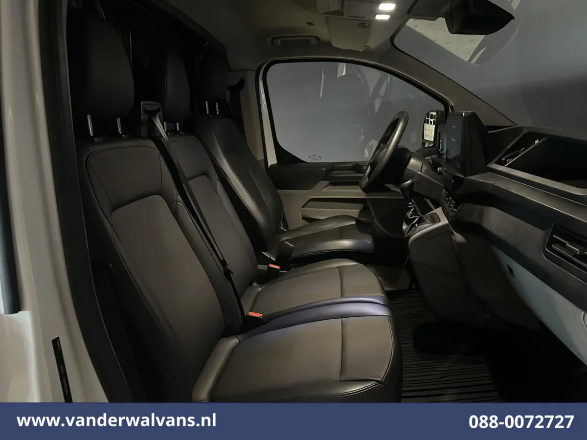 2.0 TDCI 136pk L2H1 Euro6 Airco | Camera | Apple Carplay | LED Android Auto, Cruisecontrol, Verwarmde voorruit, Parkeersensoren, Bijrijdersbank, 2740kg trekvermogen