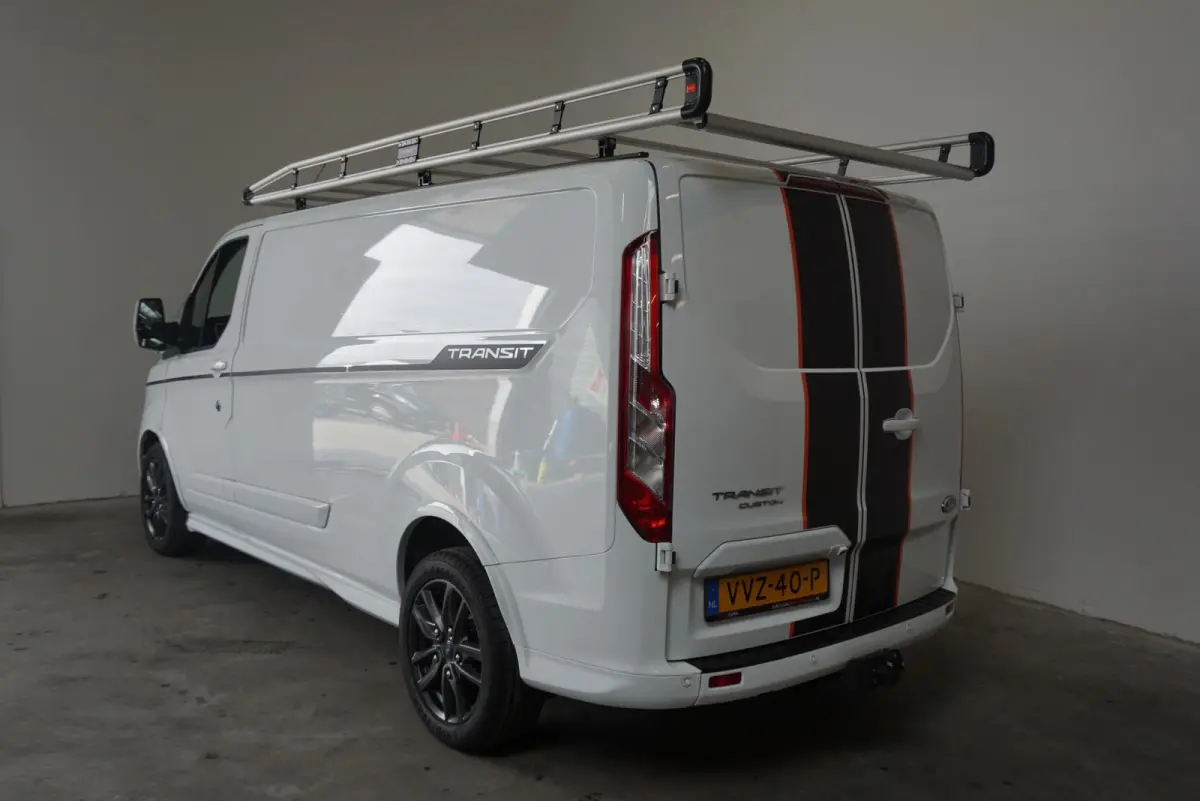 290 2.0 TDCI L2H1 Sport Edition 170PK Airco Navigatie Apple Carplay/Android Auto ACC Bluetooth Trekhaak Stoelverwarming Verwarmbare voorruit
