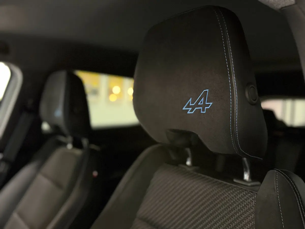E-Tech 200pk Esprit Alpine 7-pers| Bj. 2024 | Matrix LED | Trekhaak| 20"