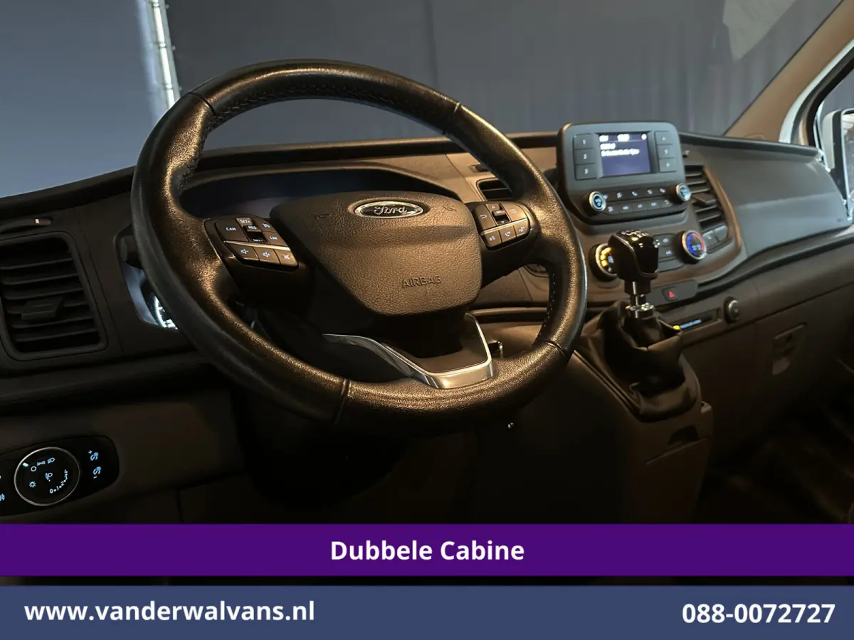 2.0 TDCI 130pk L2H1 Dubbele Cabine Euro6 inrichting | Airco | 6-Zits | LED | Cruisecontrol | Parkeersensoren Achterklep, 2800kg Trekvermogen