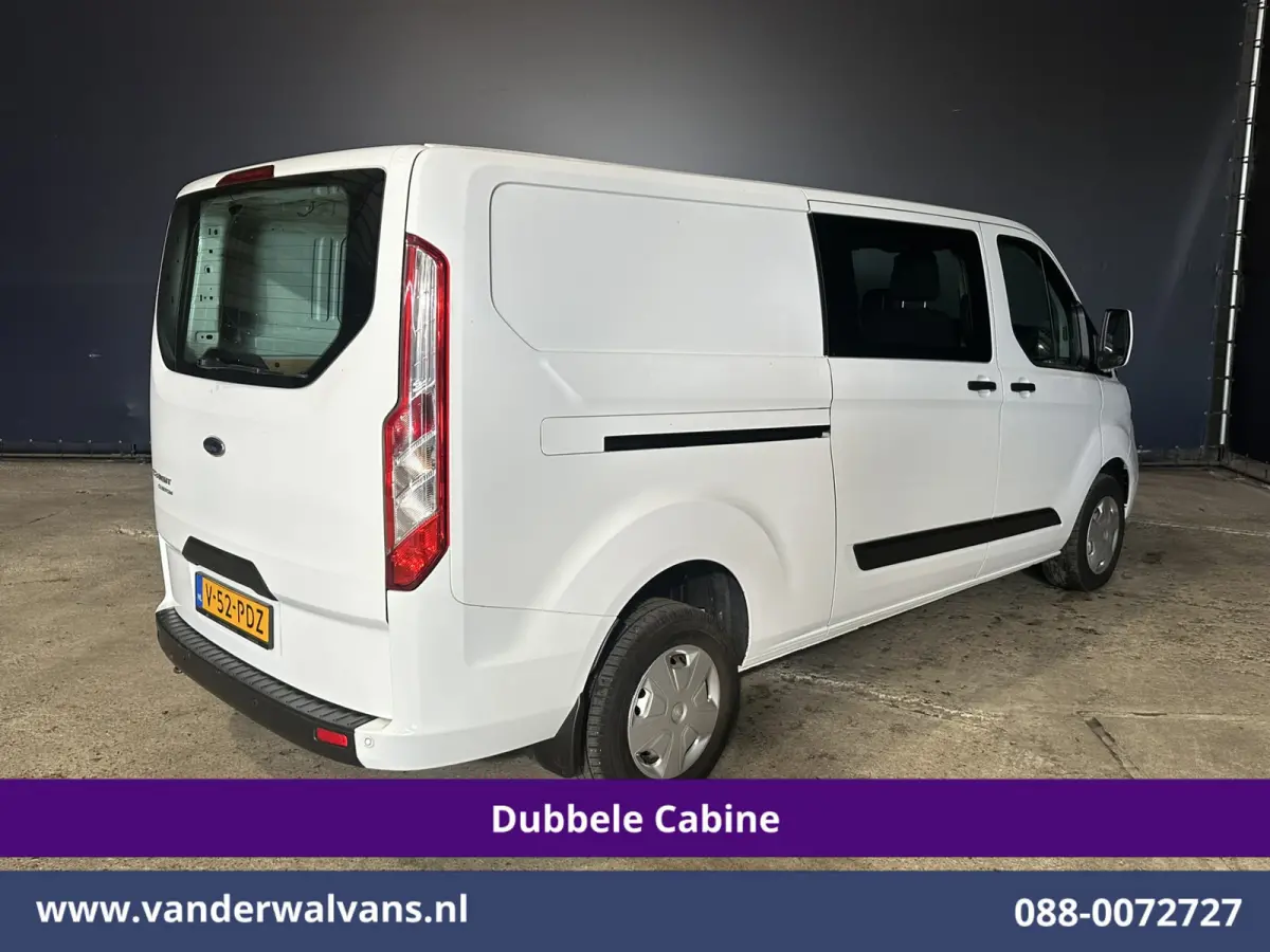 2.0 TDCI 130pk L2H1 Dubbele Cabine Euro6 inrichting | Airco | 6-Zits | LED | Cruisecontrol | Parkeersensoren Achterklep, 2800kg Trekvermogen