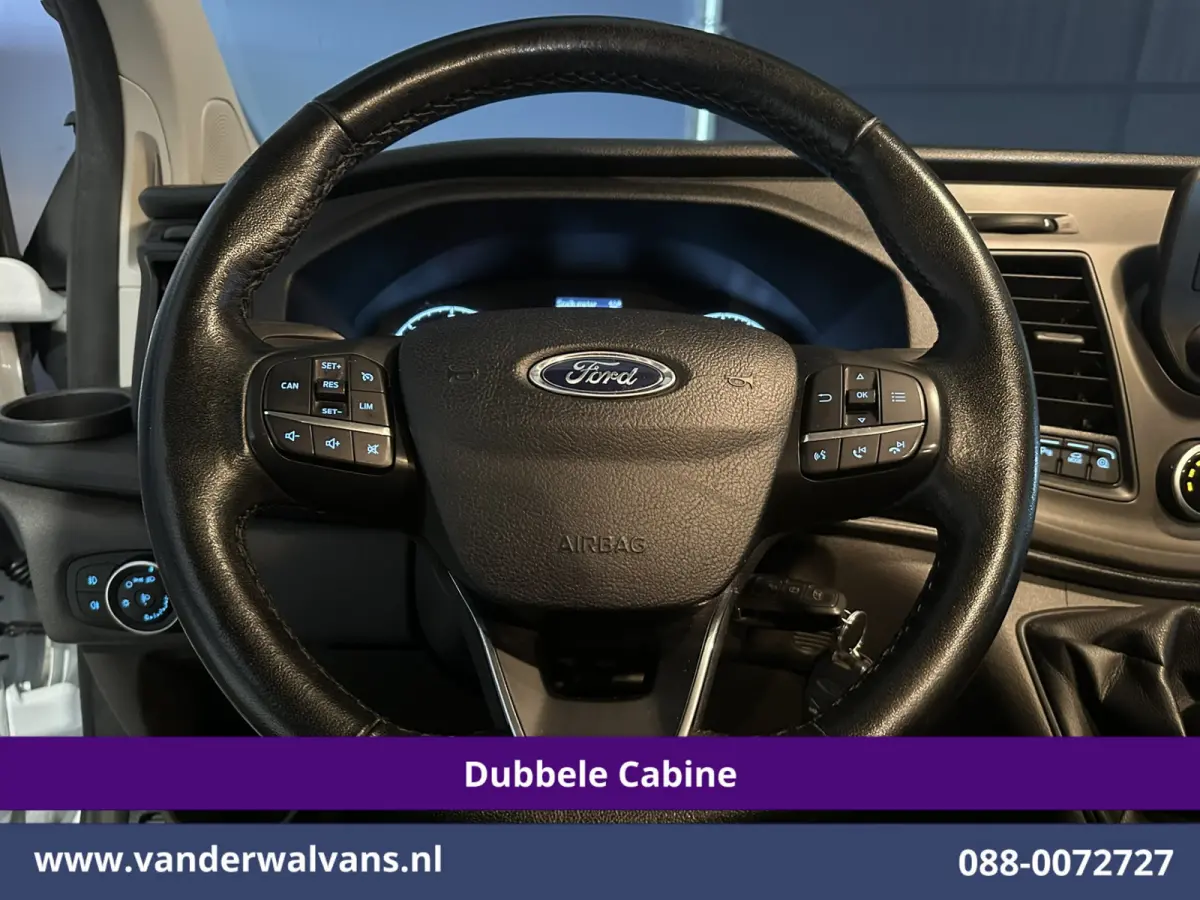 2.0 TDCI 130pk L2H1 Dubbele Cabine Euro6 inrichting | Airco | 6-Zits | LED | Cruisecontrol | Parkeersensoren Achterklep, 2800kg Trekvermogen