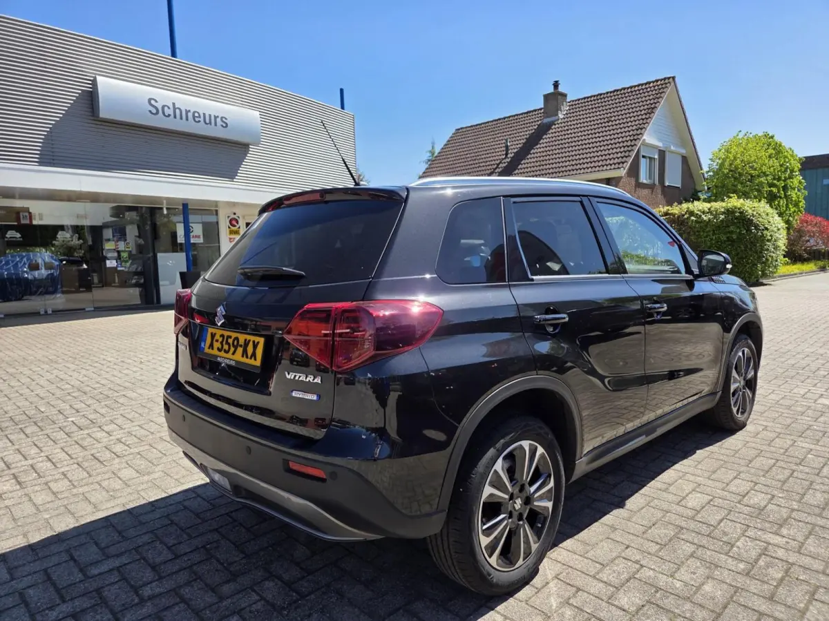 1.4 Boosterjet Style Smart Hybrid|Panodak|Tot 10 jaar garantie!!!|1500 kg trekgewicht|Rijklaar prijs