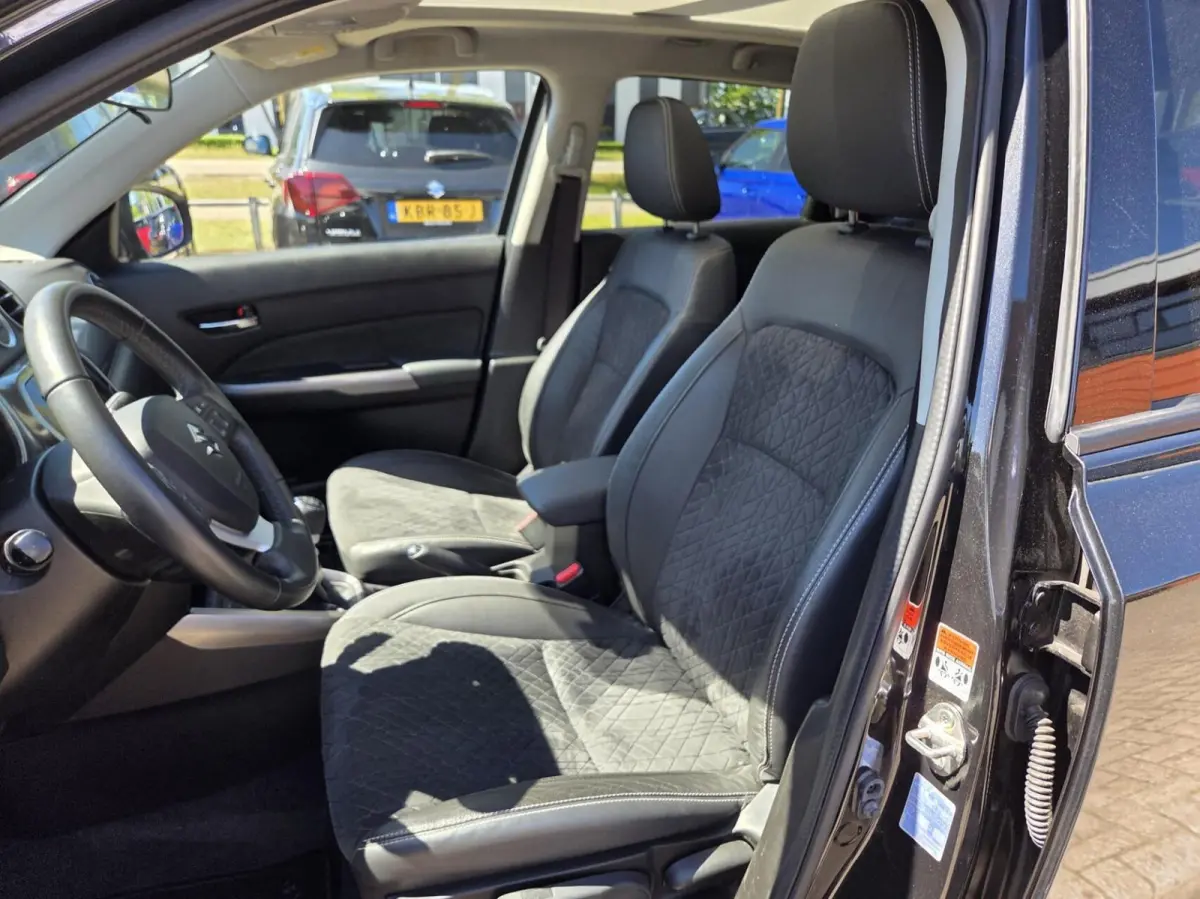 1.4 Boosterjet Style Smart Hybrid|Panodak|Tot 10 jaar garantie!!!|1500 kg trekgewicht|Rijklaar prijs