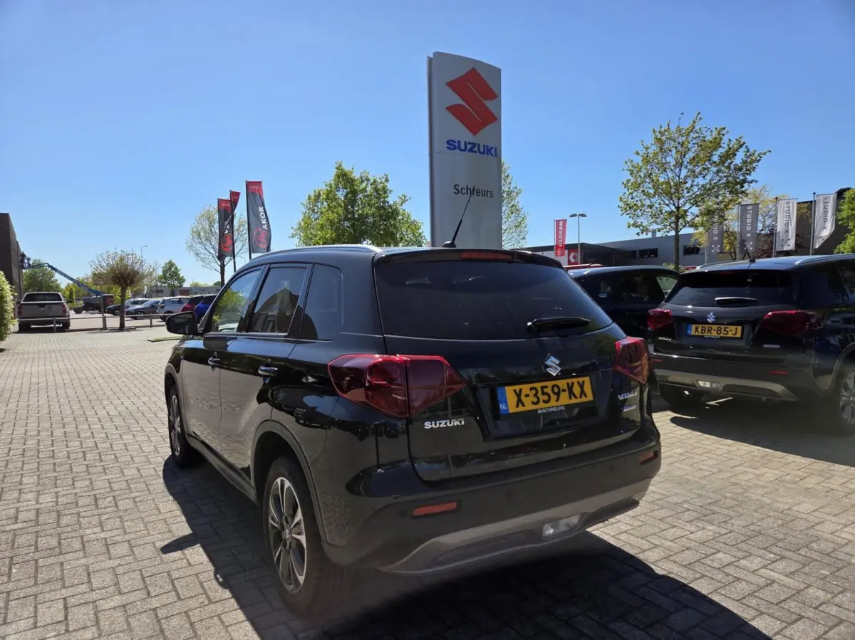 1.4 Boosterjet Style Smart Hybrid|Panodak|Tot 10 jaar garantie!!!|1500 kg trekgewicht|Rijklaar prijs