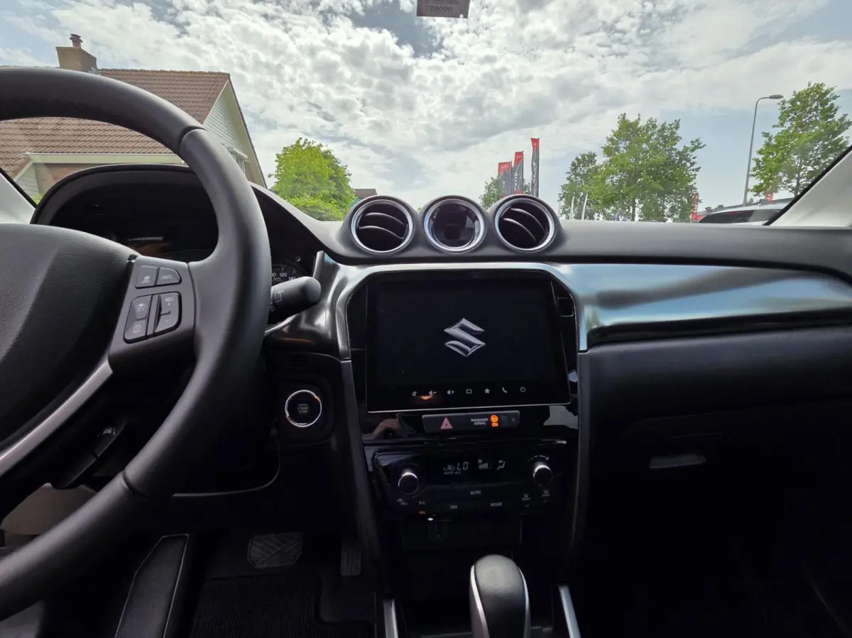1.4 Boosterjet Smart Hybrid Style|Automaat|Nl. Auto|Direct beschikbaar|
