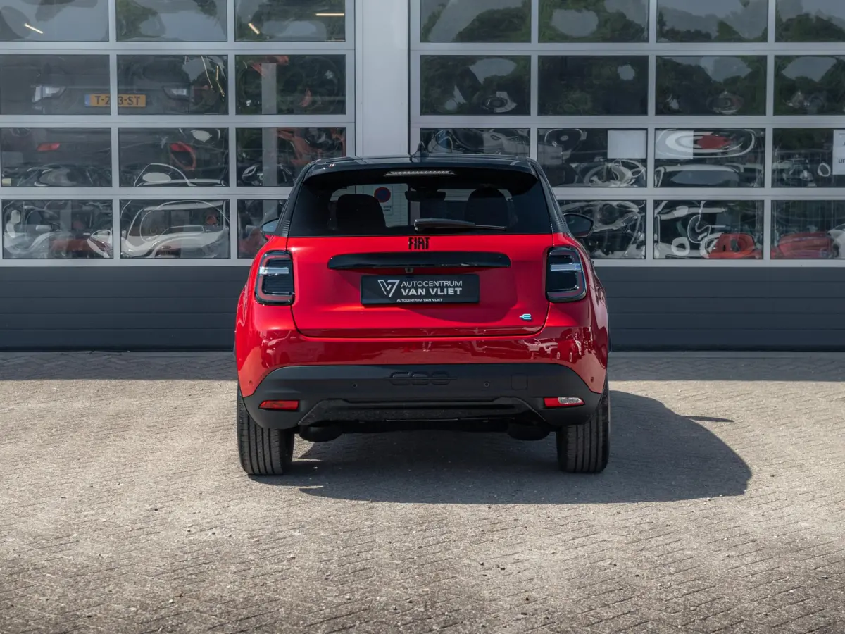 Sport 54 kWh | Clima | Adapt. Cruise | Navi | Winter Pack | Camera | 18"  | Apple Carplay