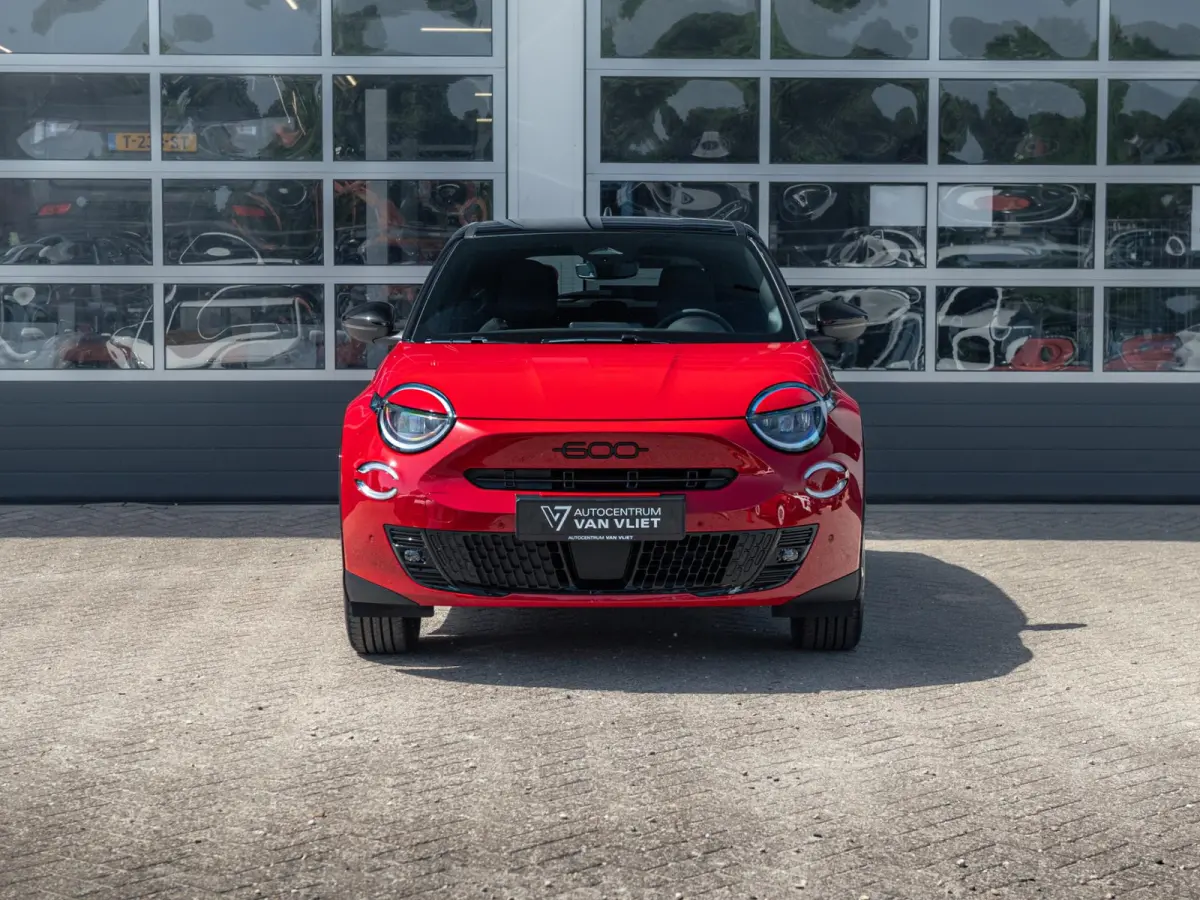 Sport 54 kWh | Clima | Adapt. Cruise | Navi | Winter Pack | Camera | 18"  | Apple Carplay