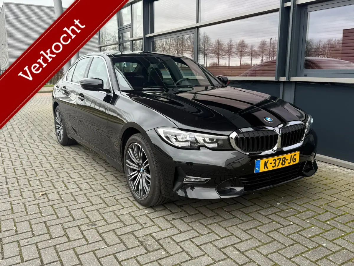 318i Executive Edition/ Automaat/ Full led/ Nieuwstaat!!