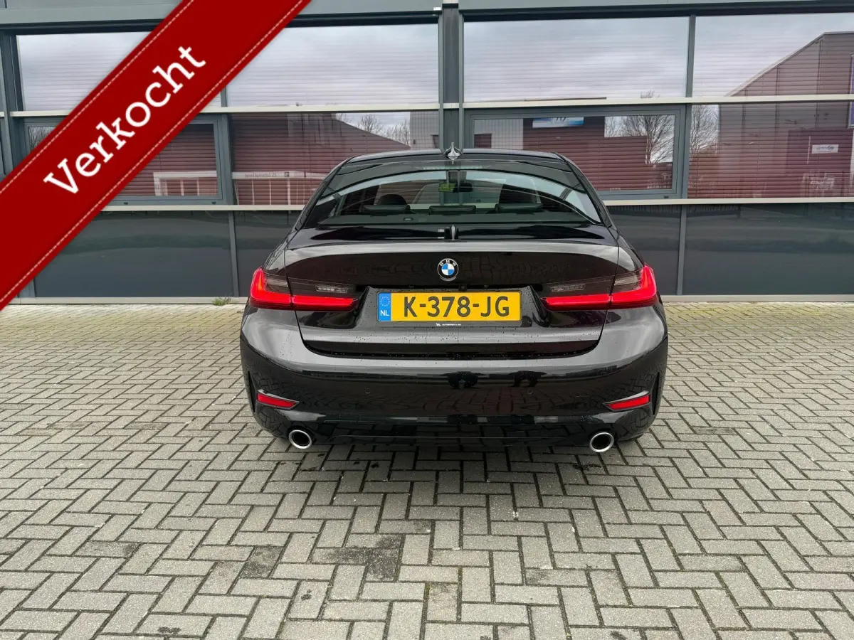 318i Executive Edition/ Automaat/ Full led/ Nieuwstaat!!