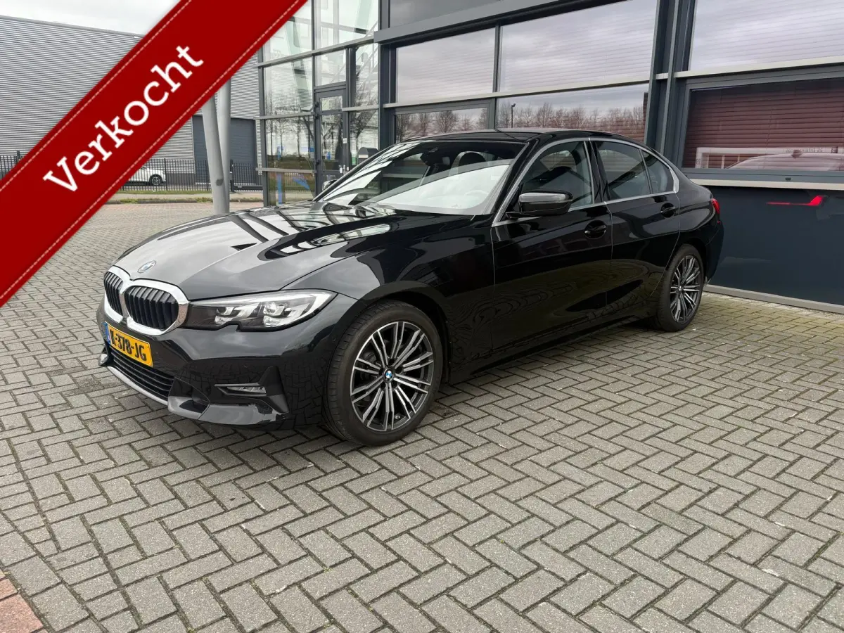 318i Executive Edition/ Automaat/ Full led/ Nieuwstaat!!