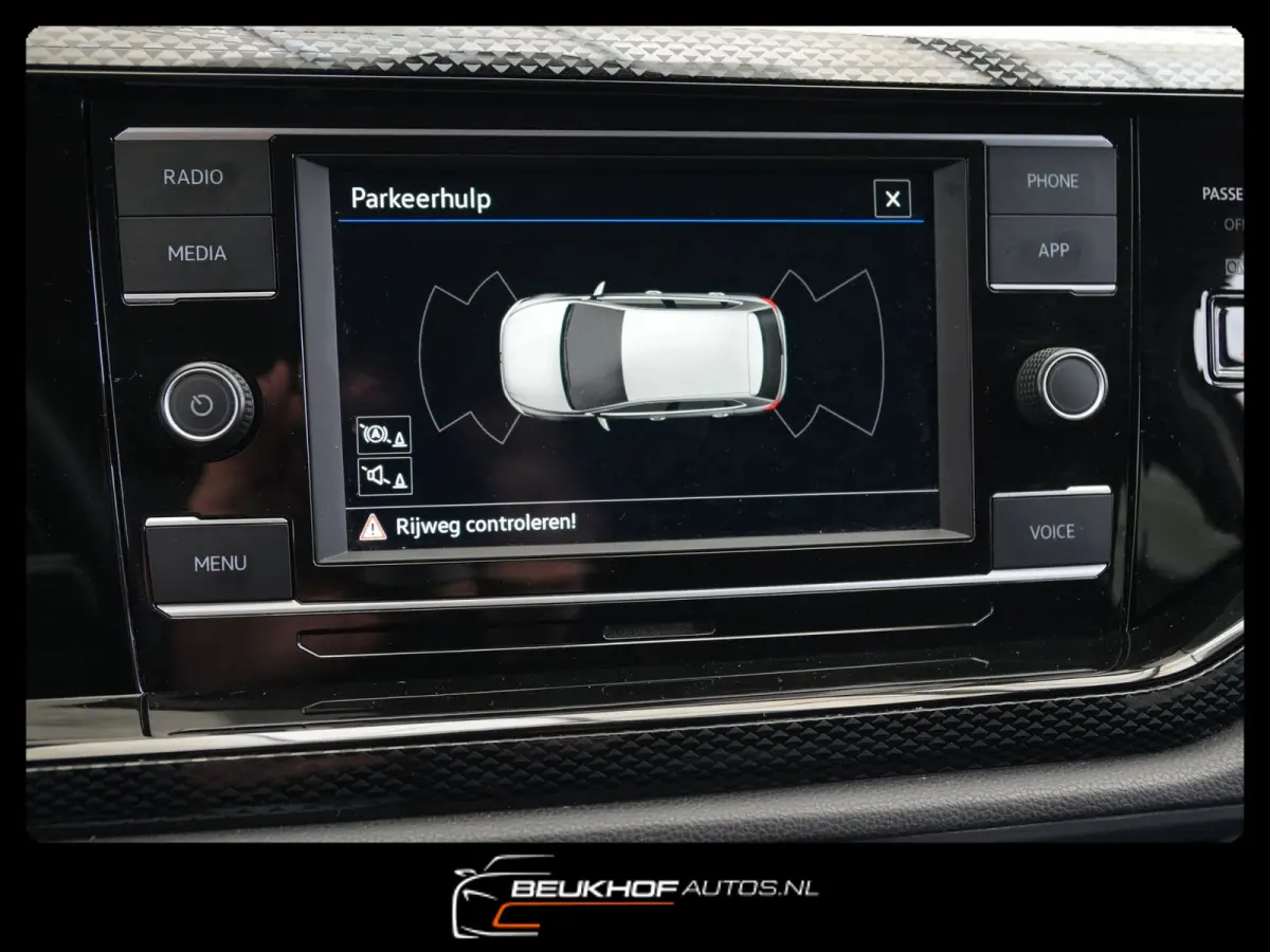 1.0 TSI Life Carplay Parksensoren Adap Cruis