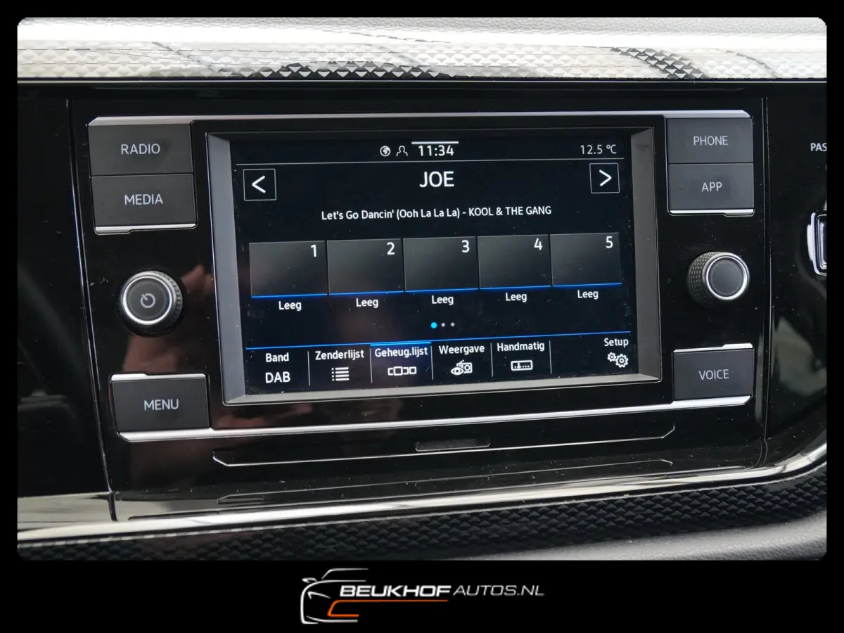 1.0 TSI Life Carplay Parksensoren Adap Cruis