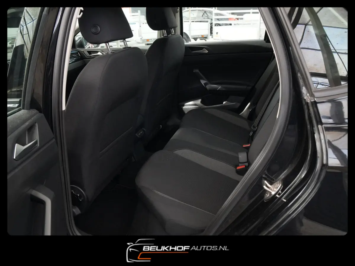 1.0 TSI Life Carplay Parksensoren Adap Cruis