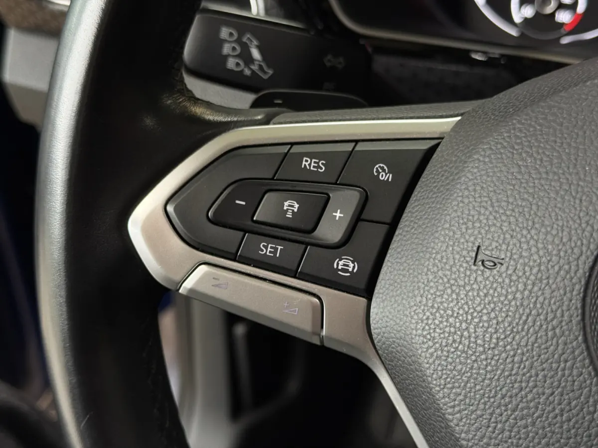 1.0 TSI 115pk DSG Style | Navi | Carplay | 17"| Camera | Led Koplampen | Stoelverwarming | 100% Volkswagen Onderhouden!