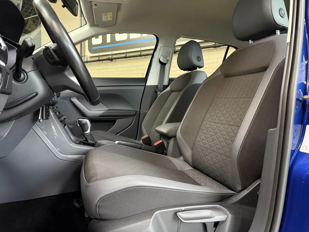 1.0 TSI 115pk DSG Style | Navi | Carplay | 17"| Camera | Led Koplampen | Stoelverwarming | 100% Volkswagen Onderhouden!