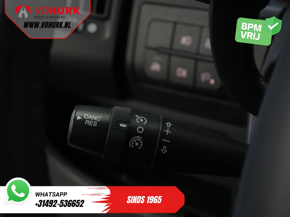 2.2 HDI 120 pk L2H2 Carplay/ Navi/ Climate/ Cruise/ Camera/ PDC/ DAB