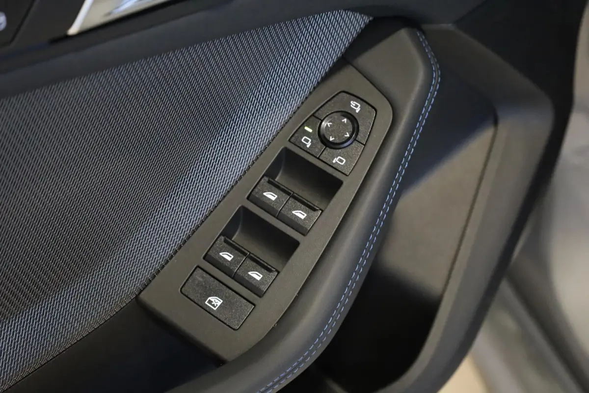 120 | M Sportpakket | Driving Assitant Plus | Comfort Access | Sportstoelen