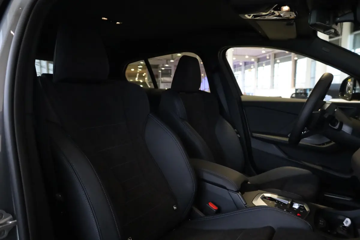 120 | M Sportpakket | Driving Assitant Plus | Comfort Access | Sportstoelen