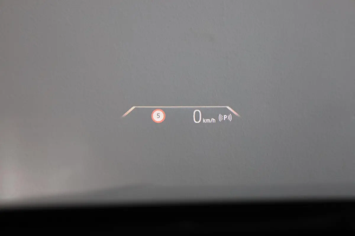 120 | M Sport Pro | Head-Up Display | Harman Kardon | 360 camera
