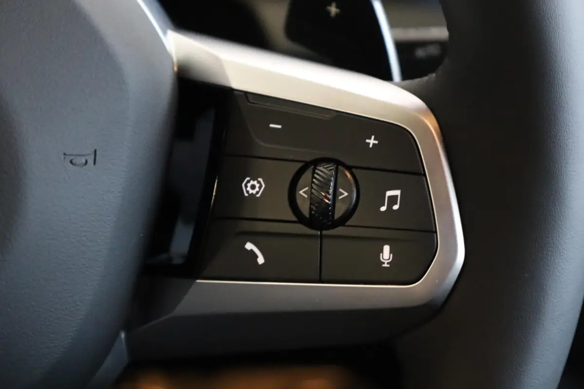 120 | M Sport Pro | Head-Up Display | Harman Kardon | 360 camera