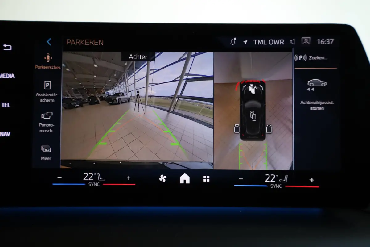 120 | M Sport Pro | Head-Up Display | Harman Kardon | 360 camera