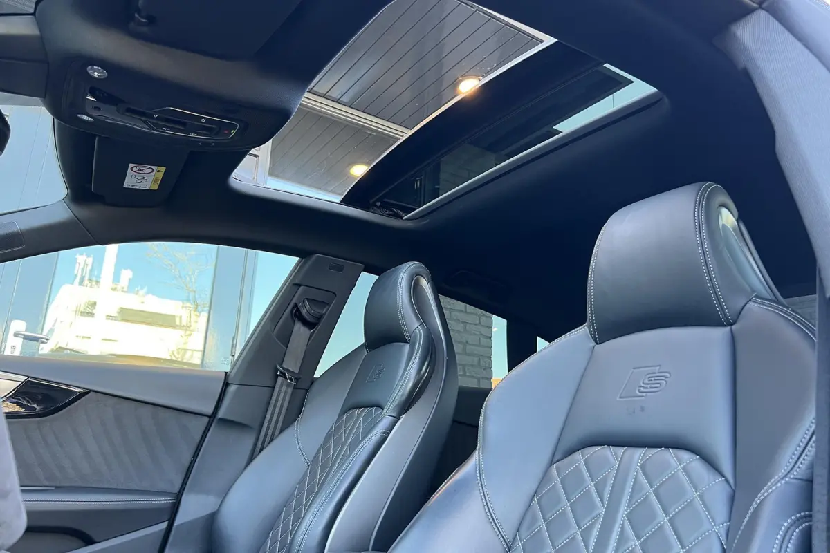 40TFSI S line Competition plus I B&O I 360