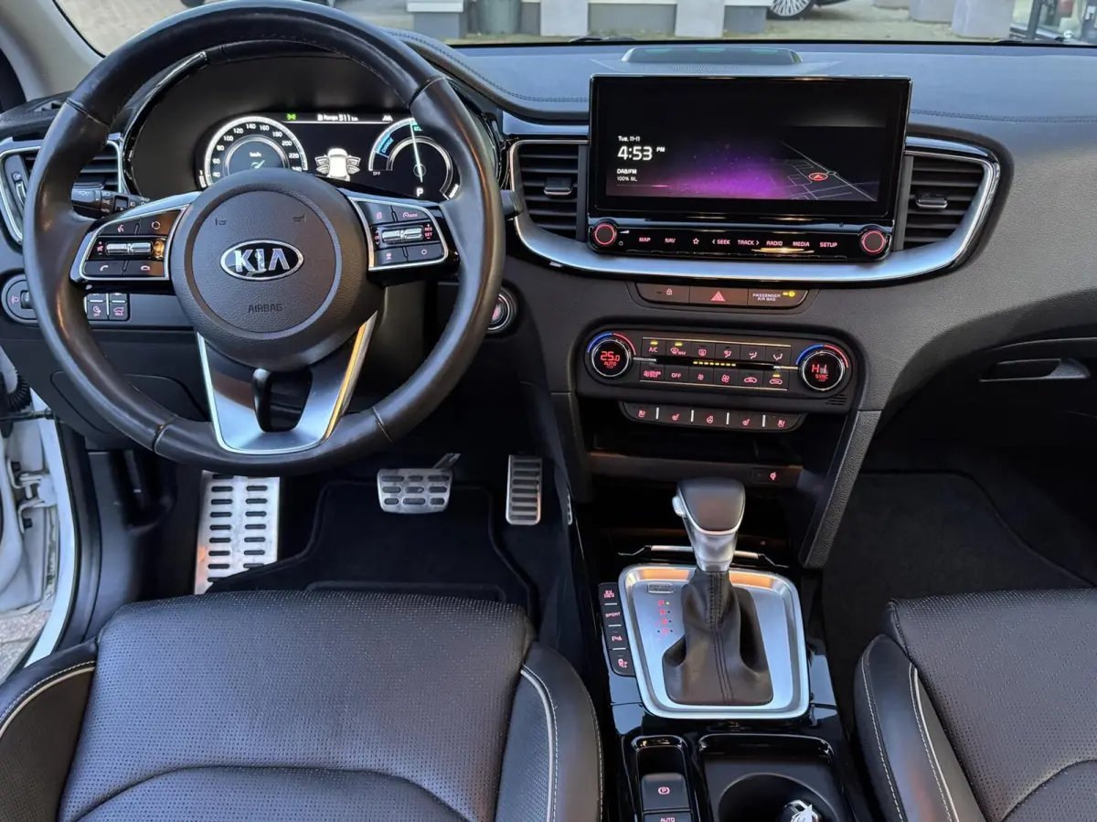 1.6 GDi PHEV DCT Sense 2021 Leder 1e eig Full optie