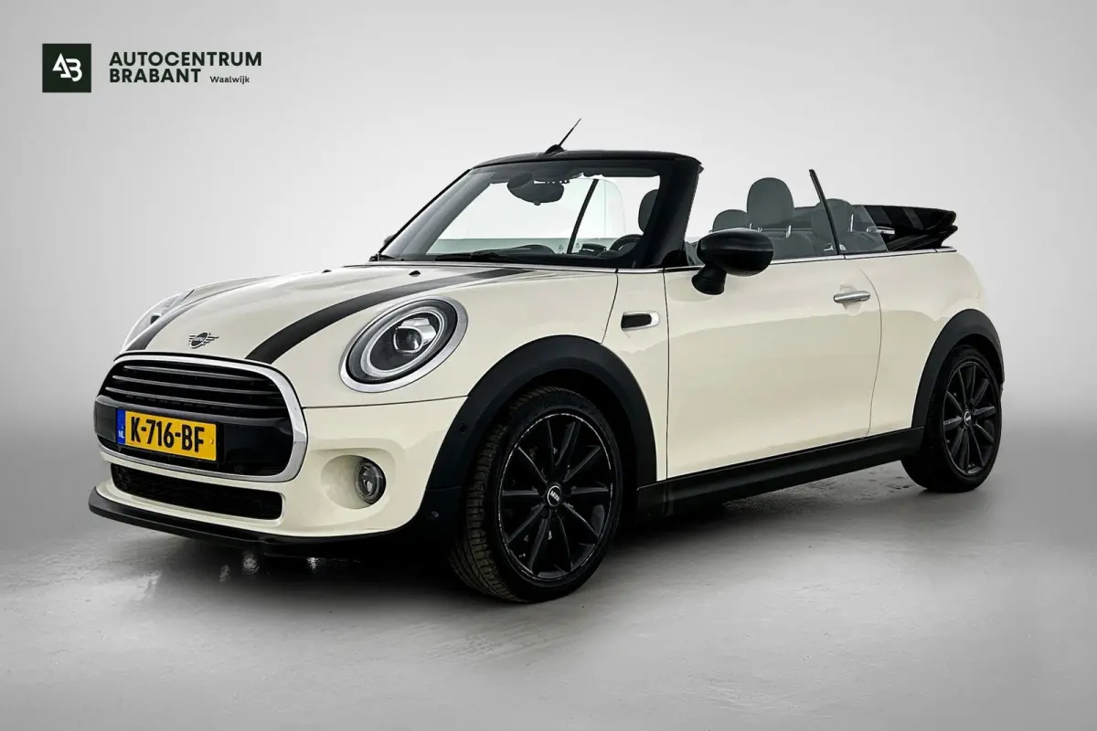 Mini 1.5 Chili Serious Business (Dealer OndH, Carplay, StoelV, Navi, Camera, PDC V+A, Etc)