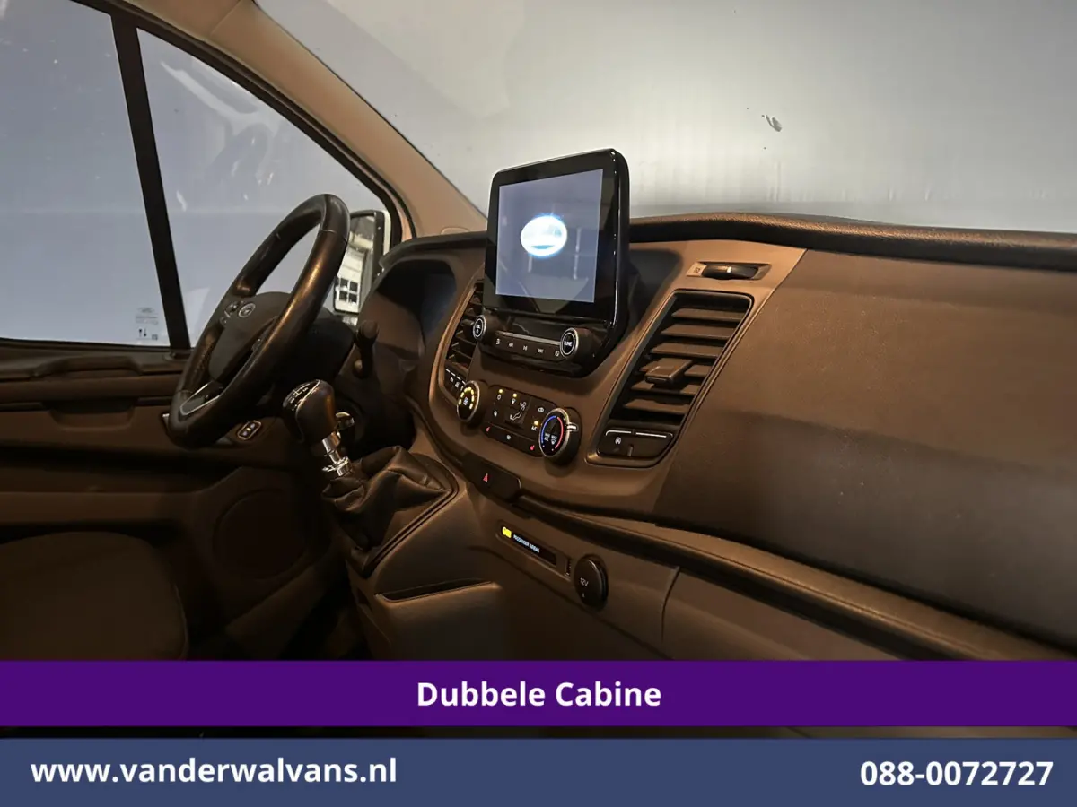 2.0 TDCI 130pk L2H1 Dubbele Cabine Euro6 Airco | 6-Zits | Camera | LED | Cruisecontrol | 2800kg Trekhaak Android Auto, Verwarmde voorruit, Stoelverwarming, Parkeersensoren, Dakdragers