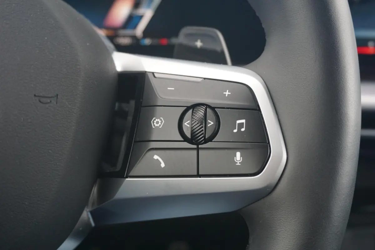 xDrive23i | M Sportpakket | Trekhaak | Harman Kardon | Driving Assistant Professional | Elektrisch verstelbare stoelen