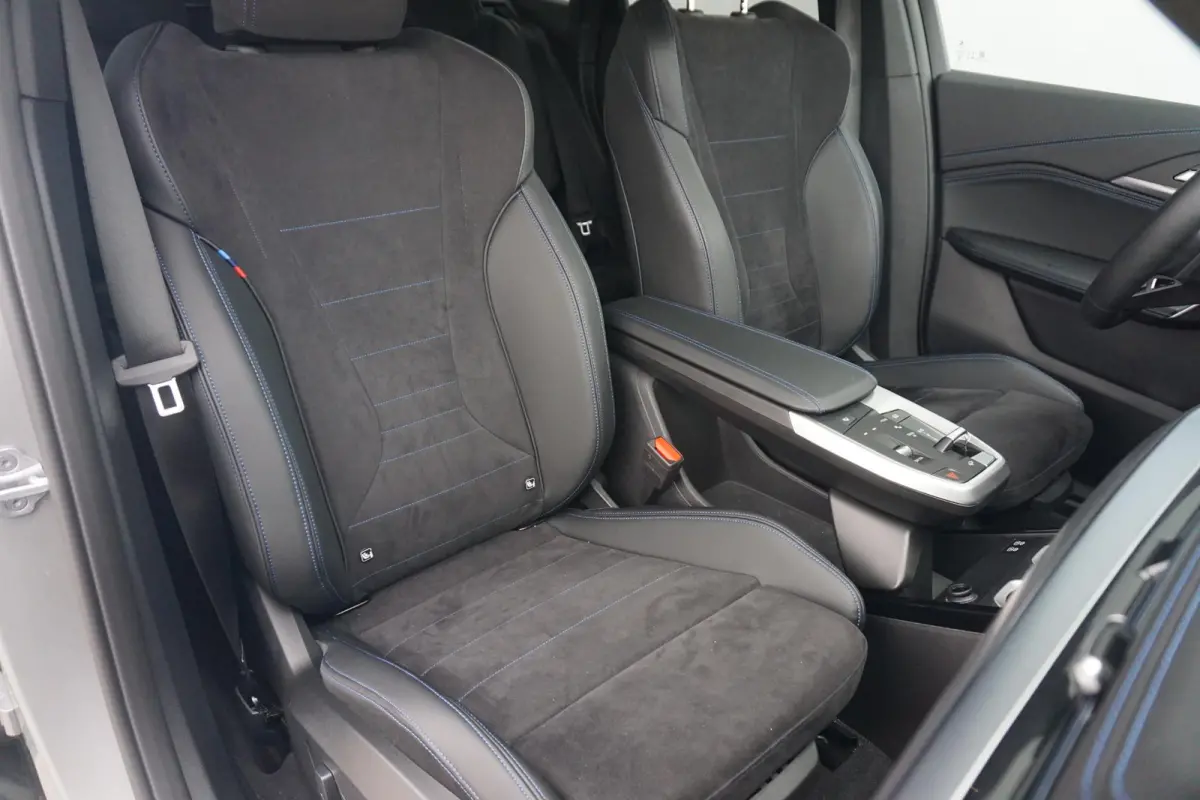 xDrive23i | M Sportpakket | Trekhaak | Harman Kardon | Driving Assistant Professional | Elektrisch verstelbare stoelen