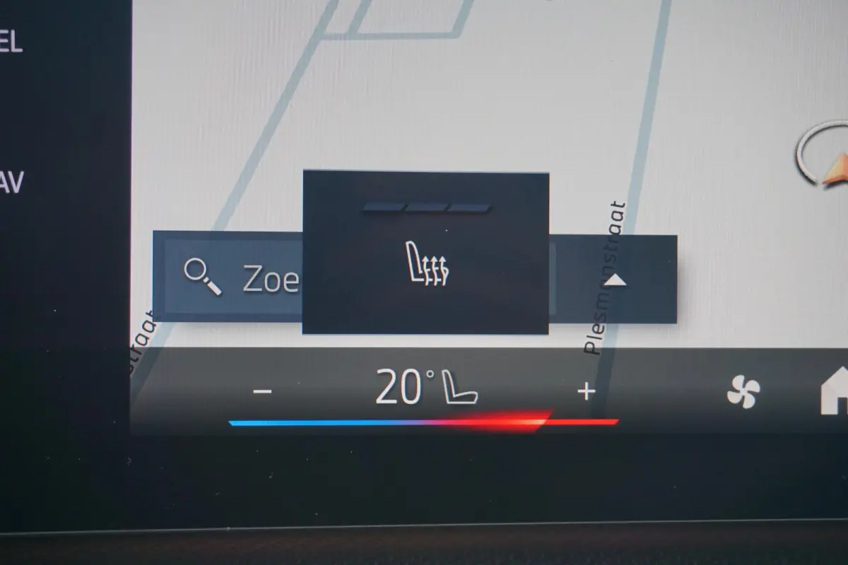 xDrive23i | M Sportpakket | Trekhaak | Harman Kardon | Driving Assistant Professional | Elektrisch verstelbare stoelen
