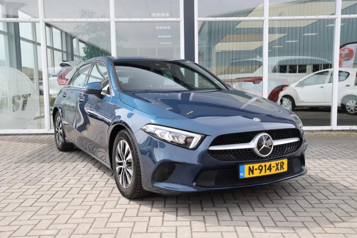 180 Business Solution AMG|Automaat|Camera|Stoelverw.|Navi|