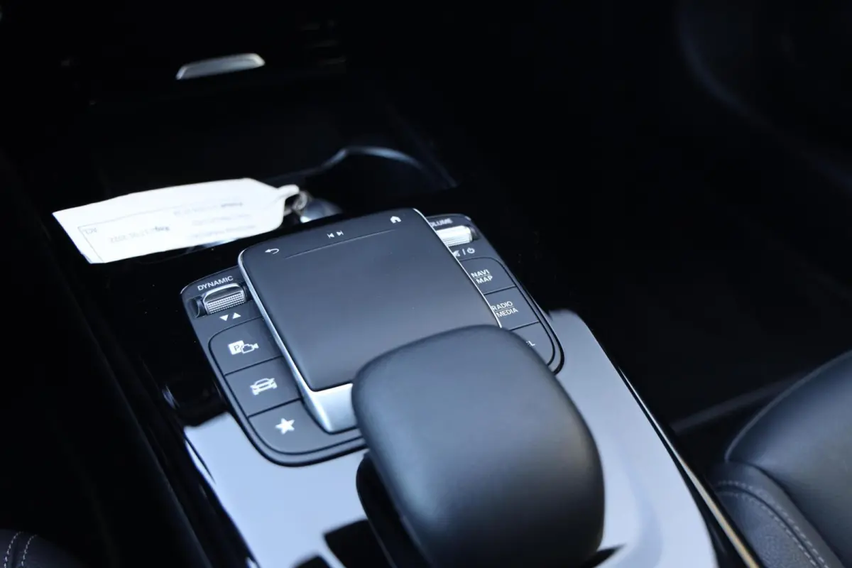 180 Business Solution AMG|Automaat|Camera|Stoelverw.|Navi|