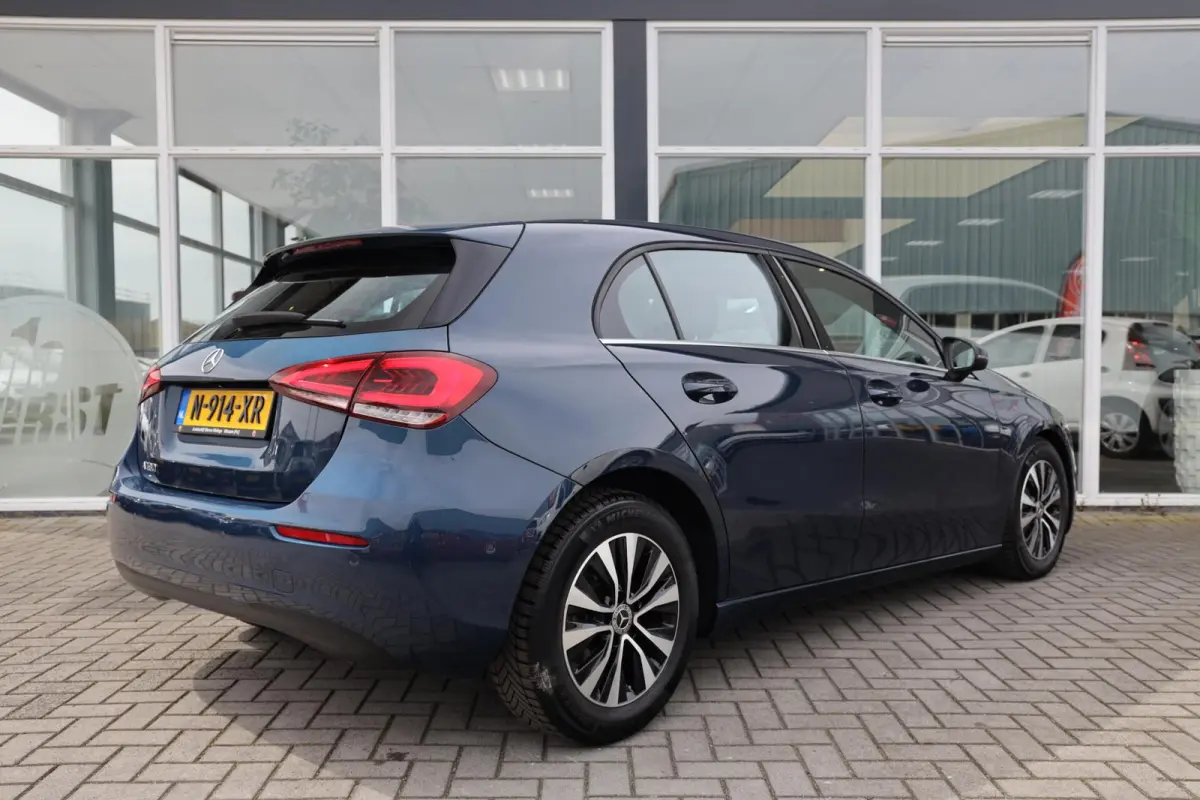 180 Business Solution AMG|Automaat|Camera|Stoelverw.|Navi|