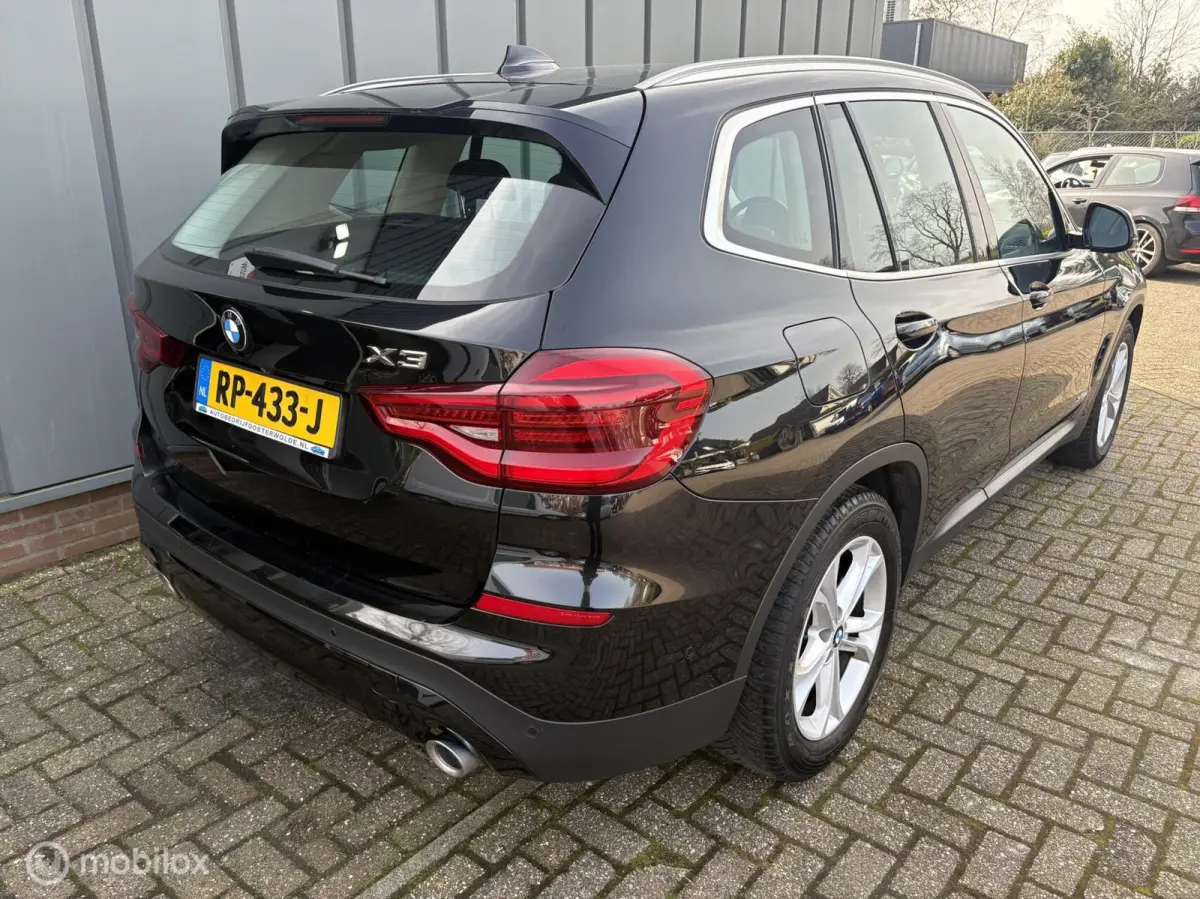 xDrive20d Executive Automaat - Navi - Cruise - Airco - APK