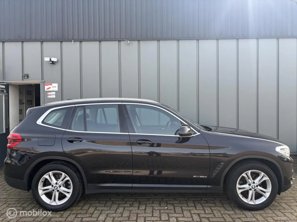 xDrive20d Executive Automaat - Navi - Cruise - Airco - APK