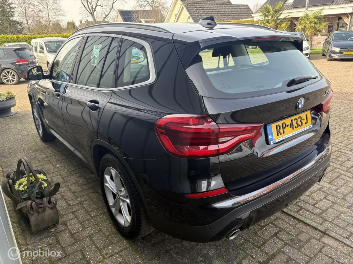 xDrive20d Executive Automaat - Navi - Cruise - Airco - APK