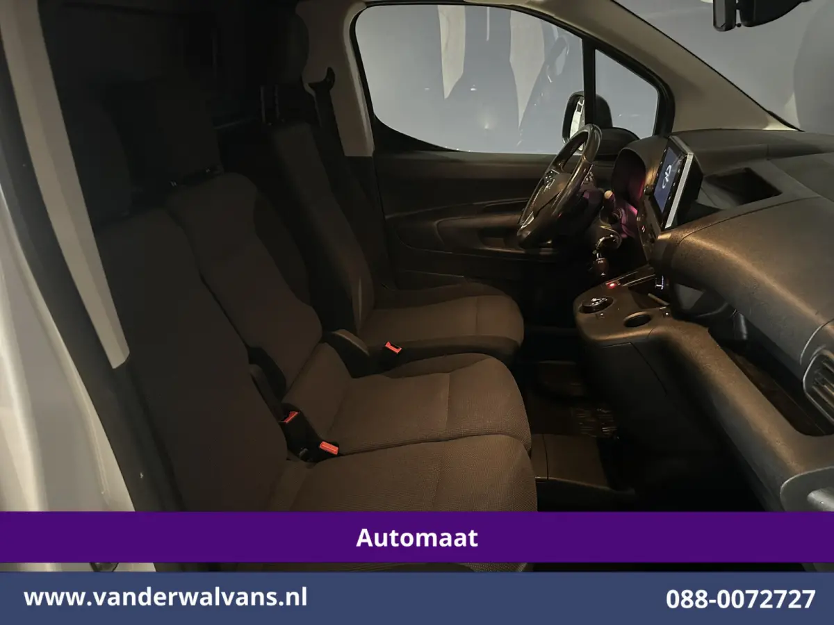 1.5D 131pk Automaat L1H1 Euro6 Airco | 3-Zits | Camera | Apple Carplay | Cruisecontrol Android Auto, Parkeersensoren, Bijrijdersbank