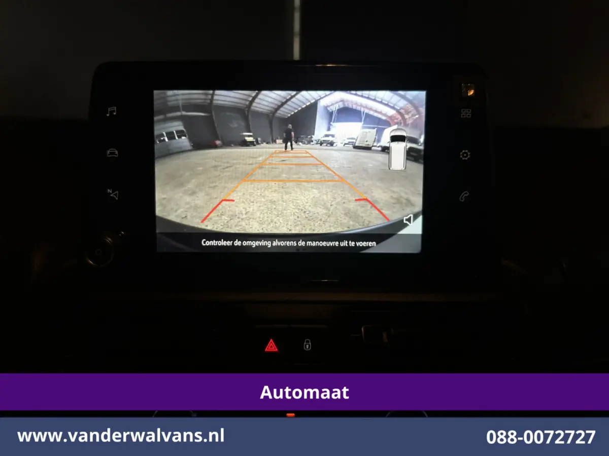 1.5D 131pk Automaat L1H1 Euro6 Airco | 3-Zits | Camera | Apple Carplay | Cruisecontrol Android Auto, Parkeersensoren, Bijrijdersbank