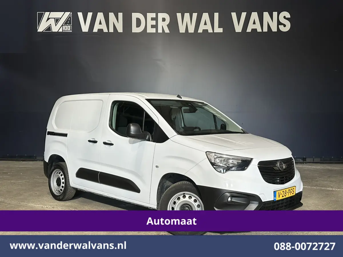 1.5D 131pk Automaat L1H1 Euro6 Airco | 3-Zits | Camera | Apple Carplay | Cruisecontrol Android Auto, Parkeersensoren, Bijrijdersbank