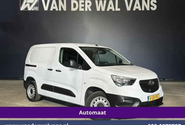 1.5D 131pk Automaat L1H1 Euro6 Airco | 3-Zits | Camera | Apple Carplay | Cruisecontrol Android Auto, Parkeersensoren, Bijrijdersbank