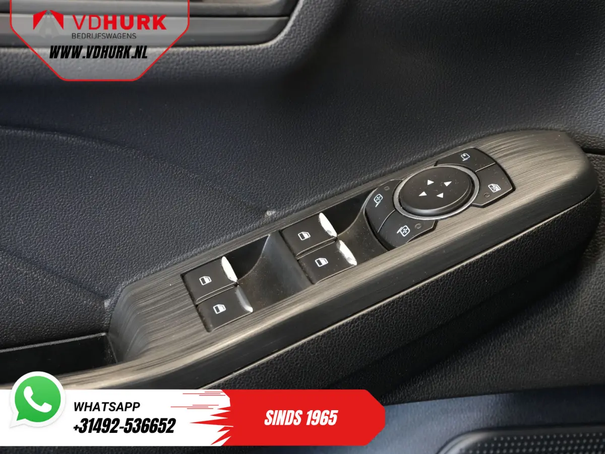 2.5 PHEV 225 pk Titanium LED/ Carplay/ Virtual Cockpit/ Elek.Trekhaak/ Navi/ Camera/ PDC/ Climate/ Keyless