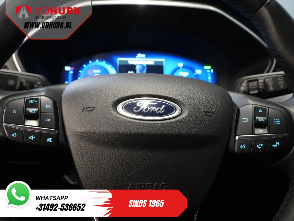2.5 PHEV 225 pk Titanium LED/ Carplay/ Virtual Cockpit/ Elek.Trekhaak/ Navi/ Camera/ PDC/ Climate/ Keyless