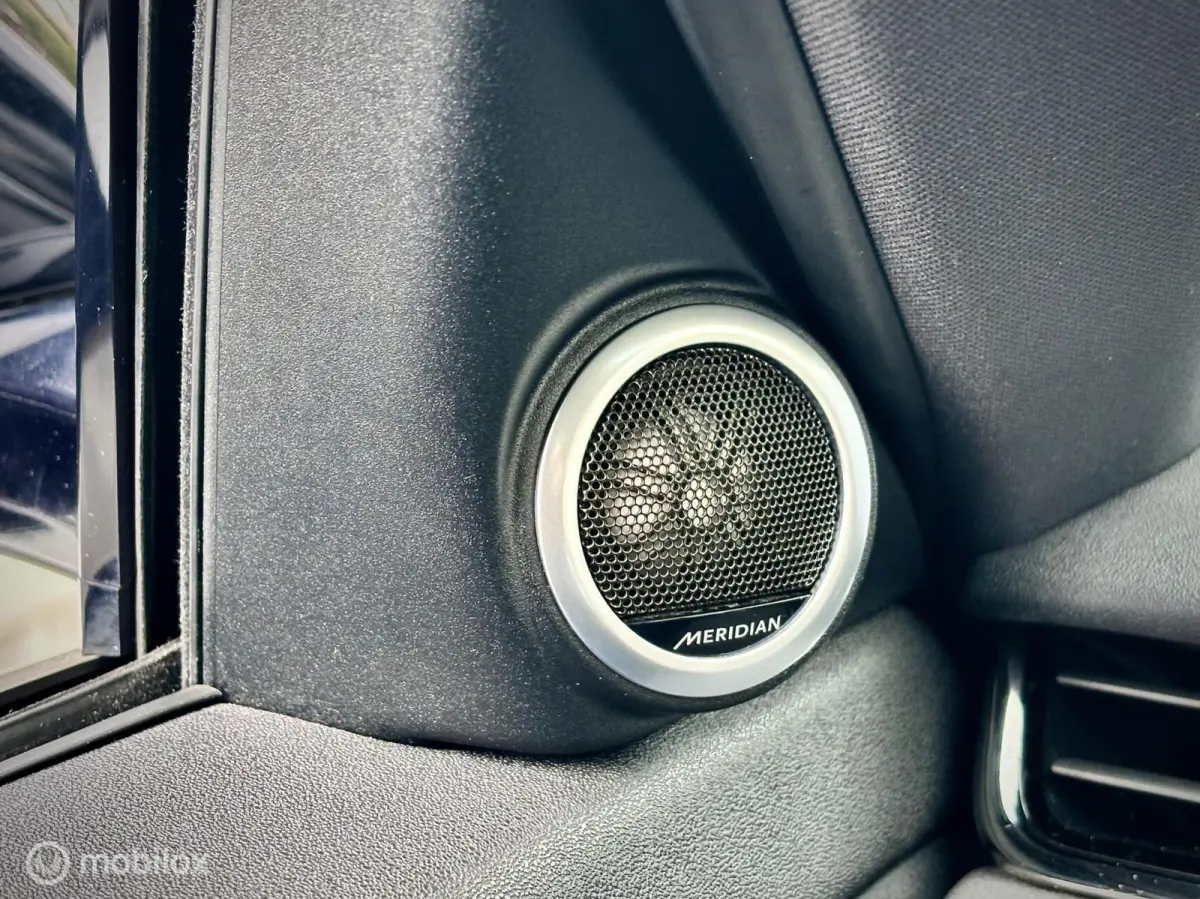 2.0 P300 AWD R-Dynamic. VOL OPTIES!