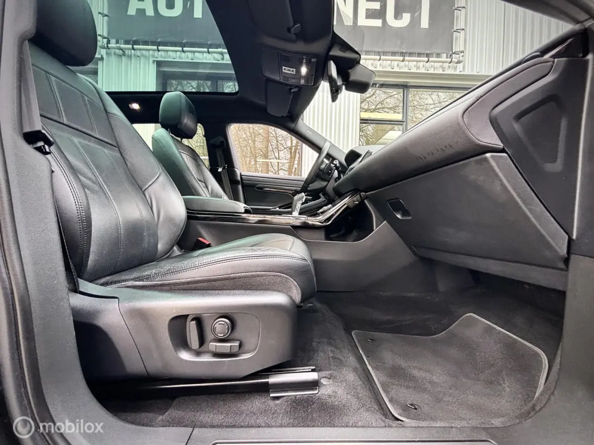 2.0 P300 AWD R-Dynamic. VOL OPTIES!