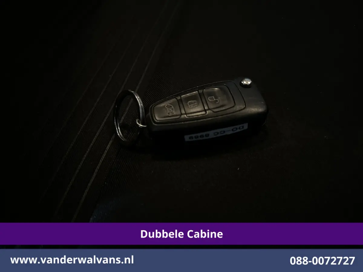 2.0 TDCI 170pk L2H1 Dubbele Cabine Euro6 Airco | 5-Zits | 2x Zijdeur | Camera | Navigatie | LED, Apple Carplay, Android Auto, Cruisecontrol, Verwarmde voorruit, Trekhaak, Parkeersensoren