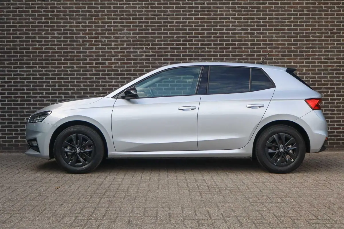 1.0 TSI 95pk Business Edition | Achteruitrijcamera | Cruise Control | Stoelverwarming